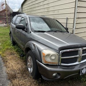 56. 2005 Dodge Durango